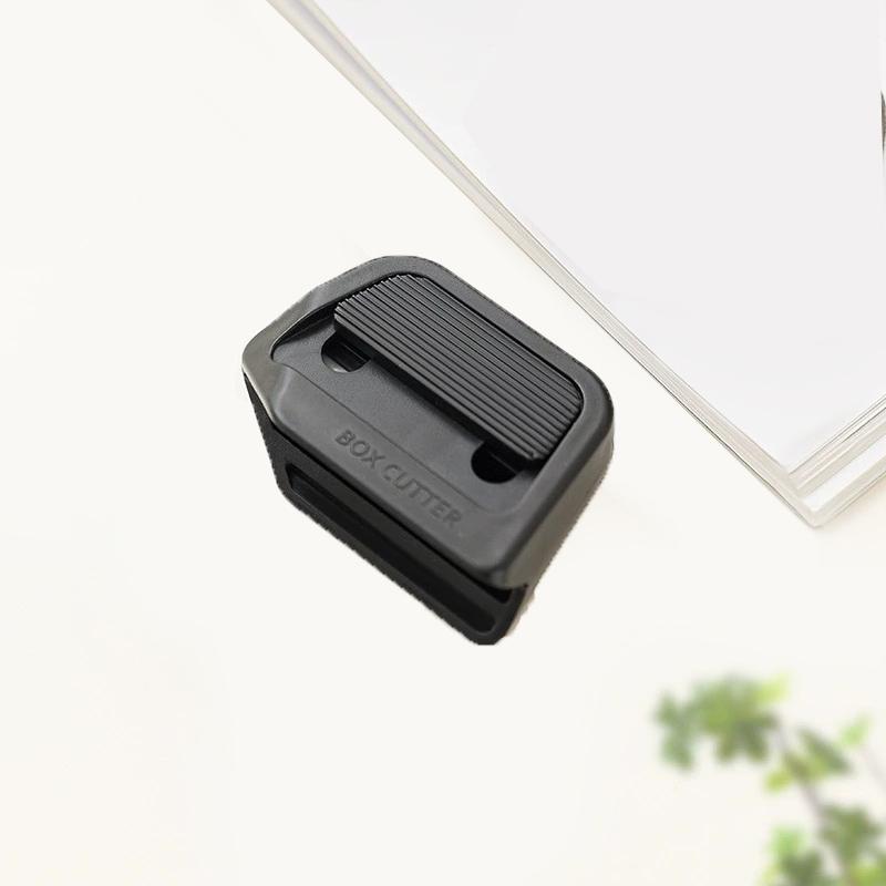 New Magnetic Box Cutter Automatic Retractable Portable Anti-Stick Safety Knife for Opening Packages Express Parcel Crafts Cutter