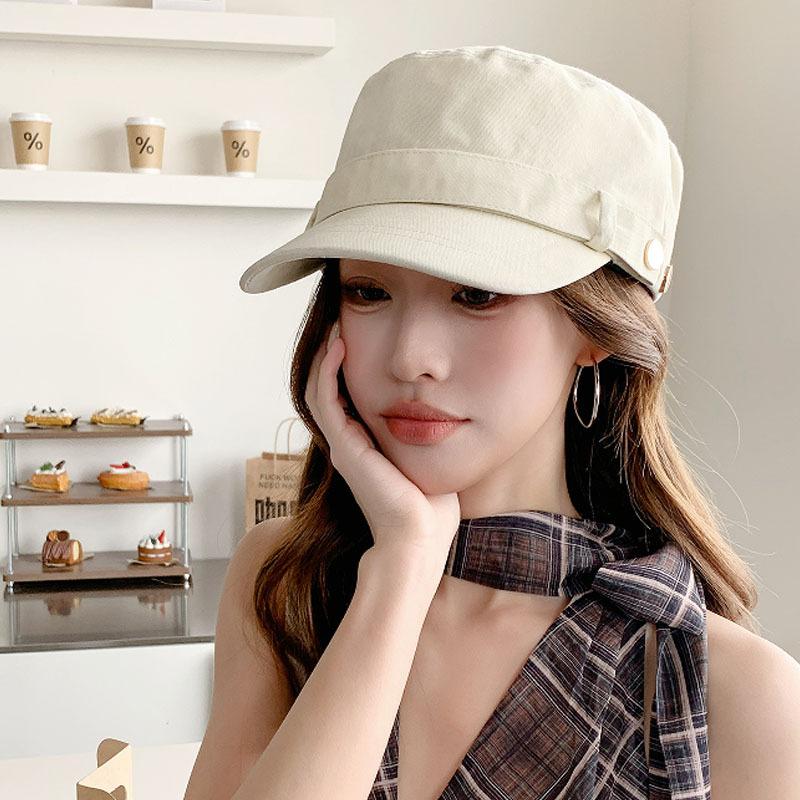 Retro flat-top equestrian hat women's spring summer versatile face peaked cap literary painter hat newsboy hat