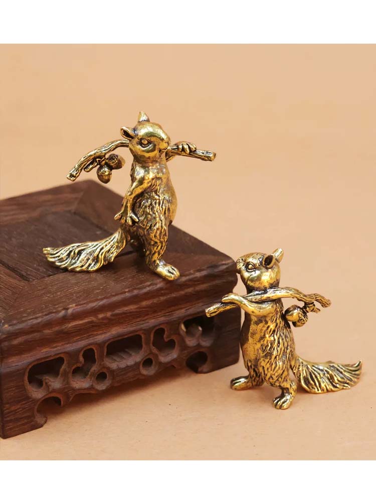 Solid Brass Office Desk Decoration Ornament Anti-Squirrel Bronze Tea Pet Craft Gift Handheld Piece