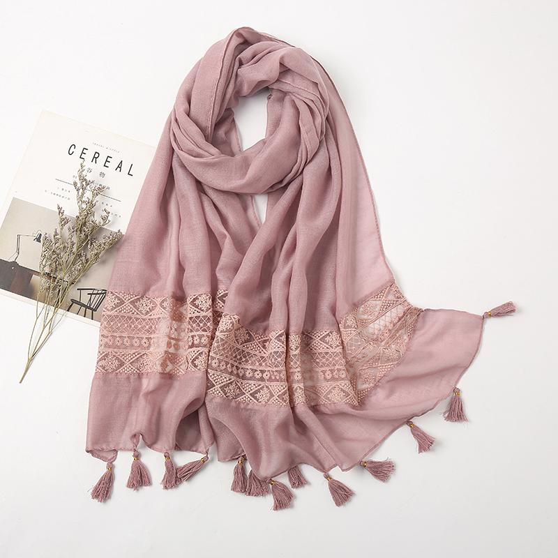 Elegant Lace Cotton Scarf With Tassel Shawl For Women Fashion Geometry Design Muslim Hijab Big Size Scarves 210*70Cm