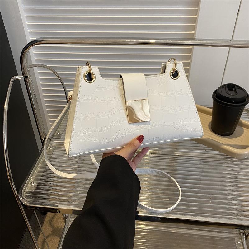 

Популярные сумки женские 2024 осень новый трендовый узор наплечная сумка модная нишевая дизайнерская сумка-мессенджер сумка для поездок на работу белый