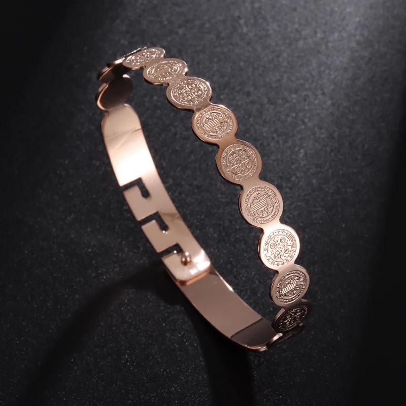 

Stainless Steel Saint Benedict Cross Cuff Bracelet - Men s Trendy Hook Clasp Jewelry Gift рожевий колір золота