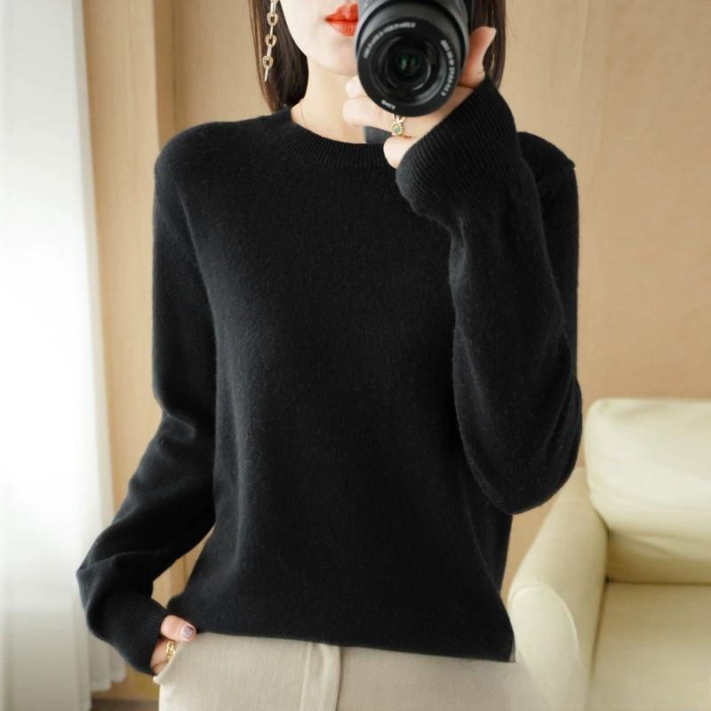 Autumn and Winter Round Neck Sweater Women's Pullover Knitted Sweater Solid Color Long Sleeved Women's Thin Short Base Shirt