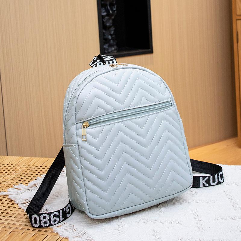 New trendy v-pattern backpack for women's spring and summer fresh, simple and fashionable small backpack
