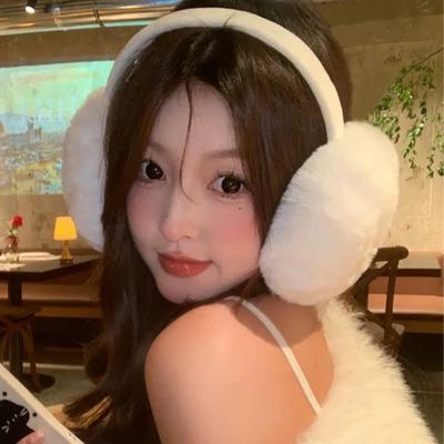 Yumuşak Peluş Kulaklık Kış Kadın Erkek Düz Renk Rahat Tatlı Kulaklık Katlanabilir Basit Çok Yönlü Kulaklık Moda Aksesuarı