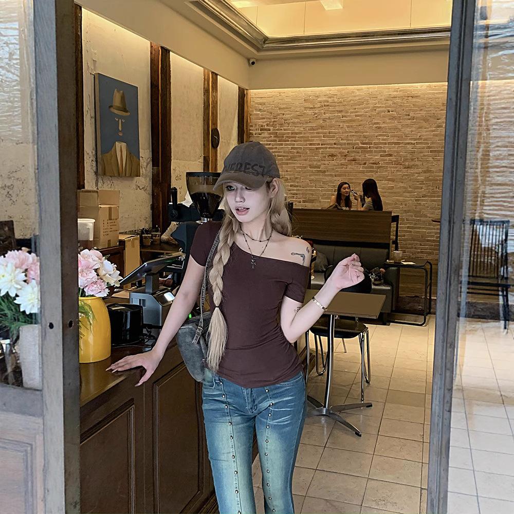 Design Sense Off-Shoulder Spice Girl Short Sleeve T-Shirt Women's Summer New Slim and Skinny Solid Color Versatile Pullover