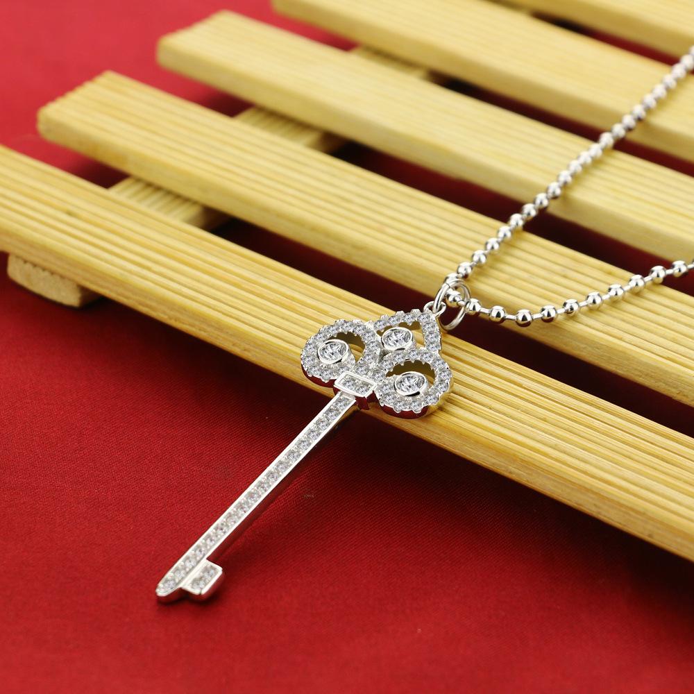 Platinum Plated Necklace Classic Key Sweater Chain Women'S Long Chain Pendant Heart Crown Key Sweater Chain