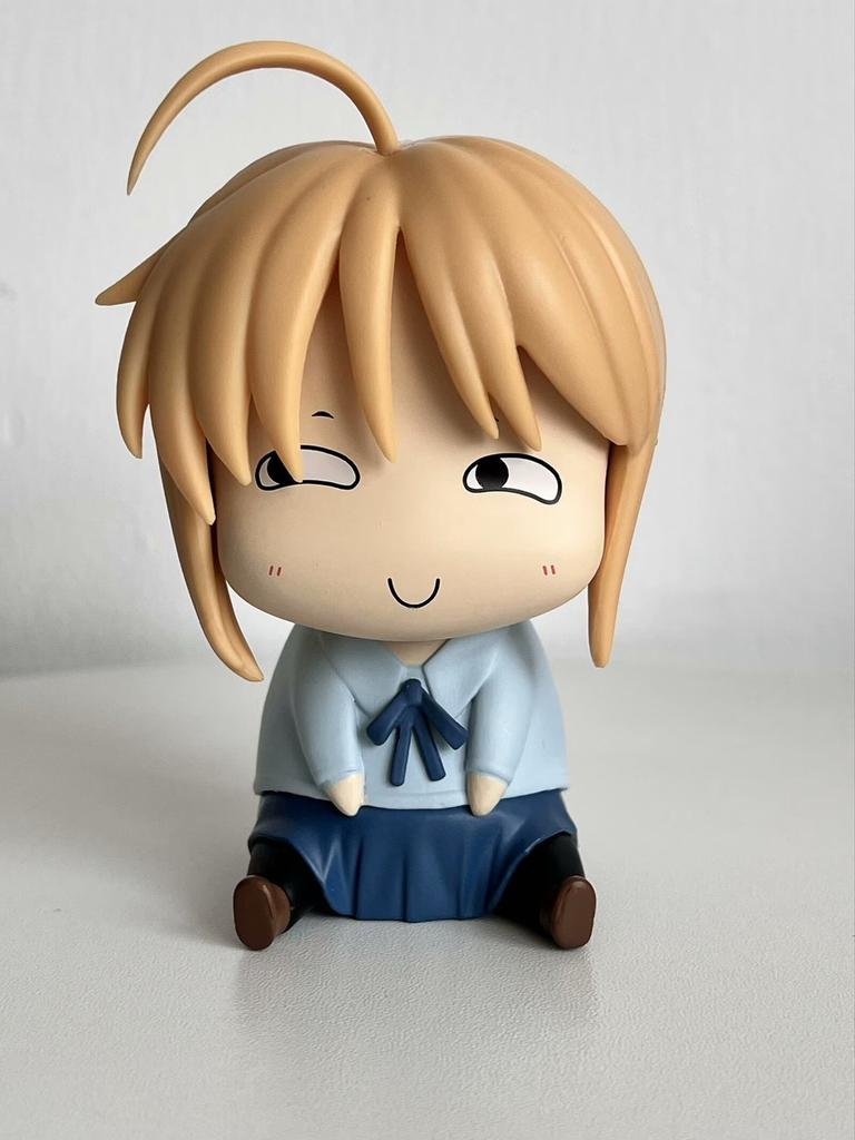 Night Altria Fatestay Pendragon Mobile Figurine Model Ornament Doll Collection