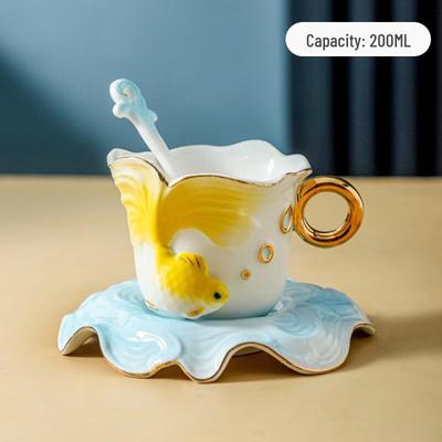 Elegante Goldfisch Emaille Keramik Kaffeetasse mit Löffel
