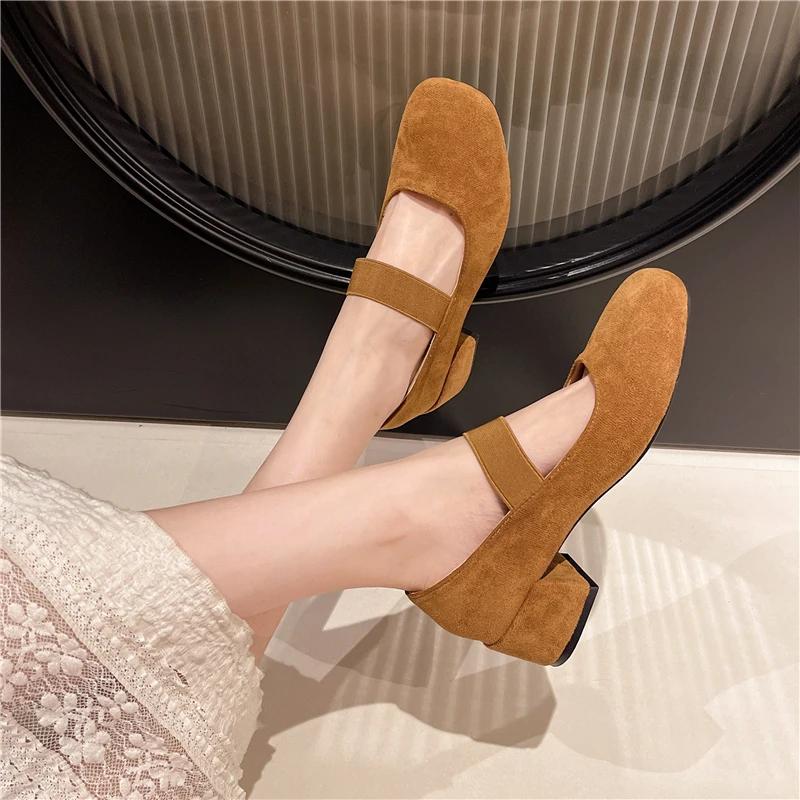 

Модная женская обувь 2024 года, женские туфли на высоком каблуке с эластичной резинкой, модные туфли без застежек для офиса и офиса, профессиональные, новые женские туфли с неглубоким носком 40 коричневый