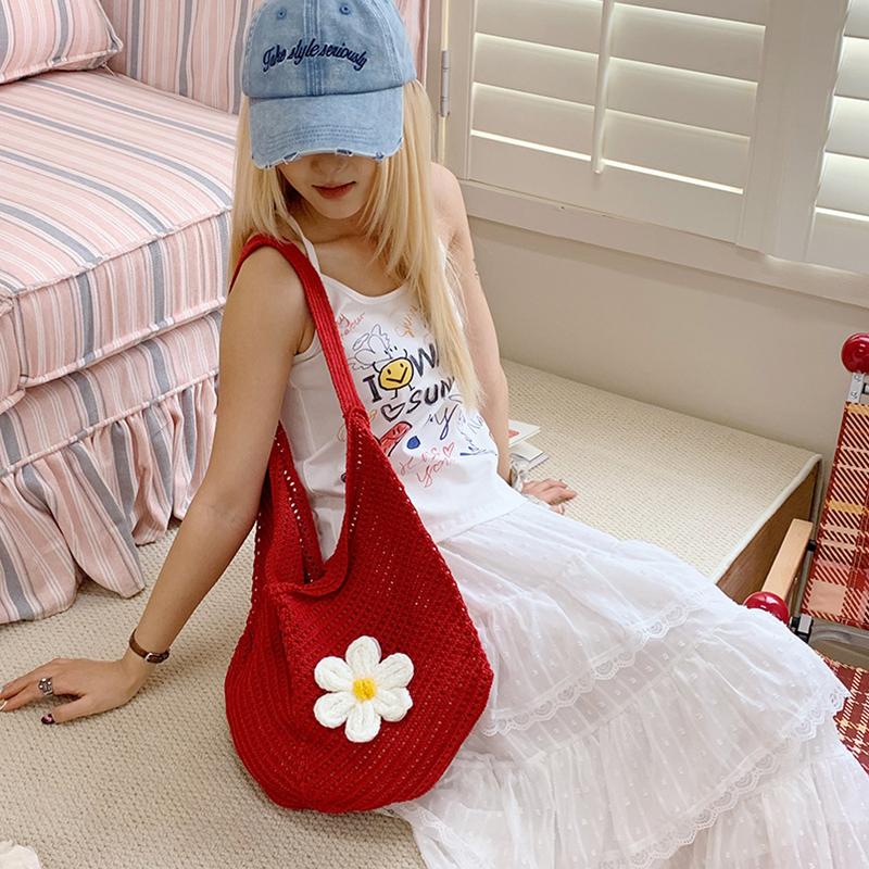 New Large Capacity Knitted Shoulder Bag Flower Summer Beach Leisure Vacation Beach Bag Women's Daily Shopper Totes