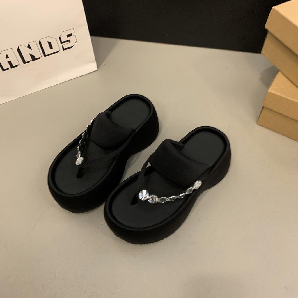 Strass Dicksohlige Coole Hausschuhe für Damen 2025 Sommer Neue Muffin Erhöhung Zehentragen Modische Zehensandalen