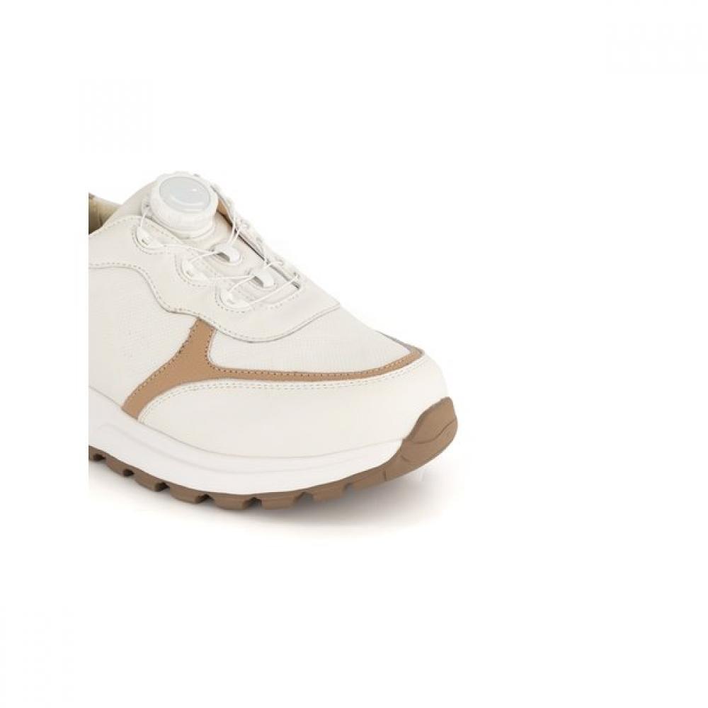 Vainer Women S White Dial Button SneakerS 153a0v1wb