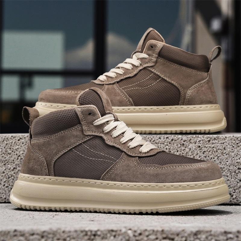 Men's Mid Top Board Shoes New Korean Fashion Trend Versatile Sports and Leisure Shoes Lightweight Outdoor Travel Shoes