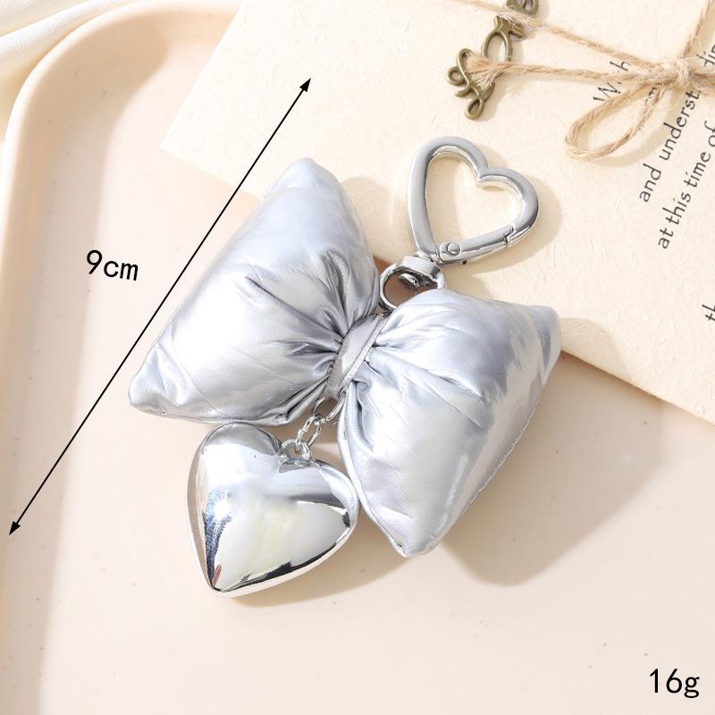 Creative Pearl Bow Pendant Keychain: Exquisite Gift Accessory for Bag or Phone Case