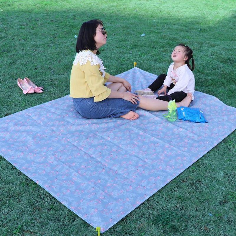 Waterproof Outdoor Camping Picnic Mat - Portable, Moisture-proof, Perfect for Outings and Beaches