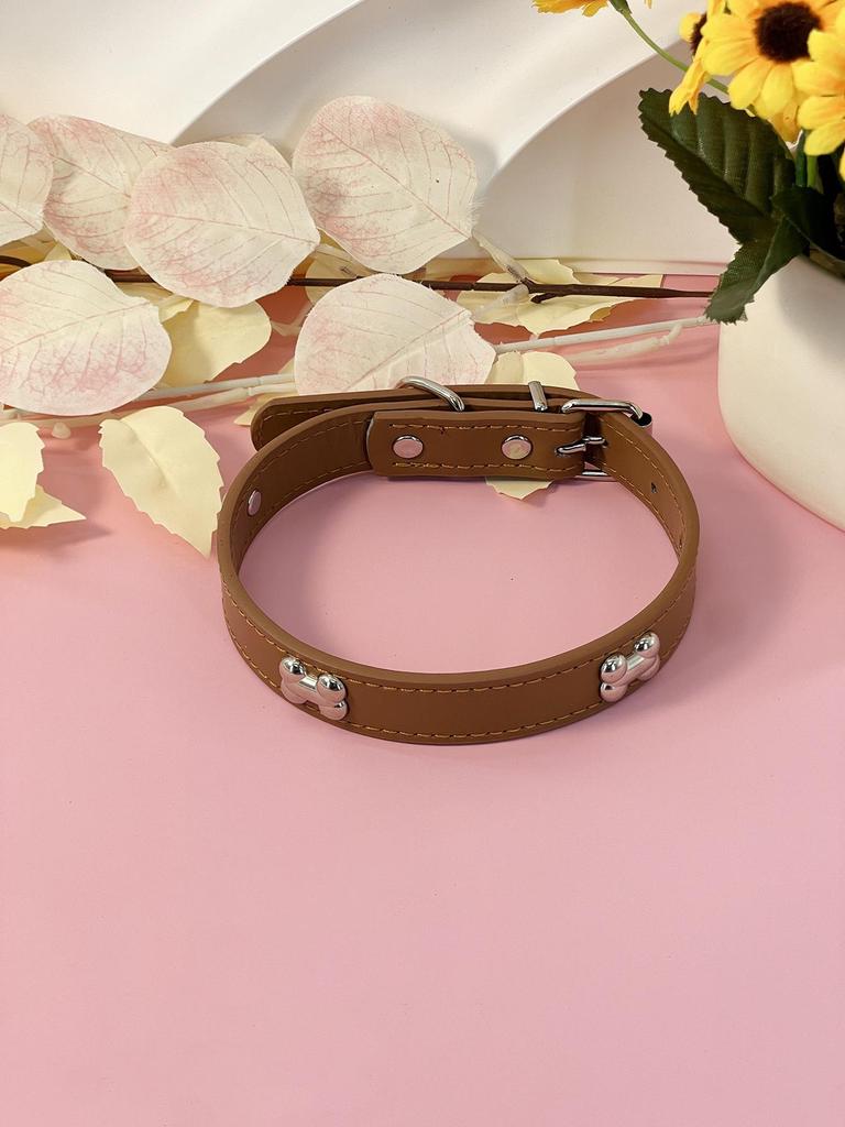 PU Leer Honden Halsband met Roestvrij Staal Bot Accent voor Kleine en Middelgrote Honden - Leash Compatibel