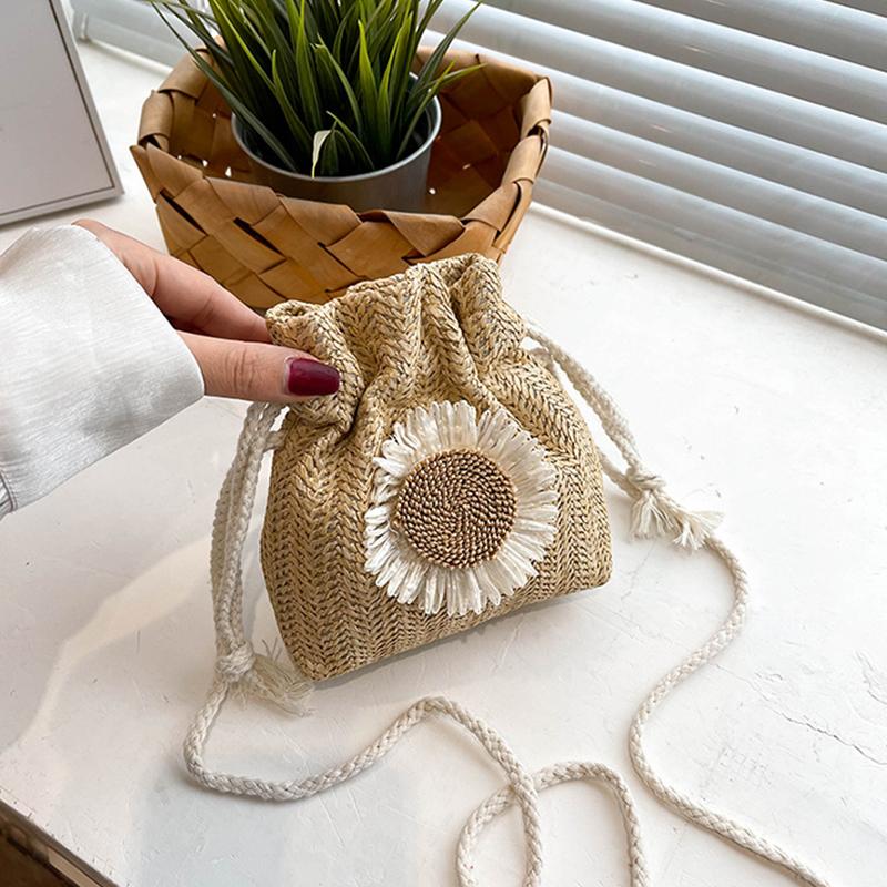 Słomkowe torby plażowe ze sznurkiem, torby z haftem kwiatowym, damskie plażowe torby typu bucket crossbody do podróży