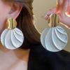 Stylish Two Tone Metal Shell Shaped Drop Earrings for Women Comfortable Gold Plated Ear Rings Party Wear Jewelry