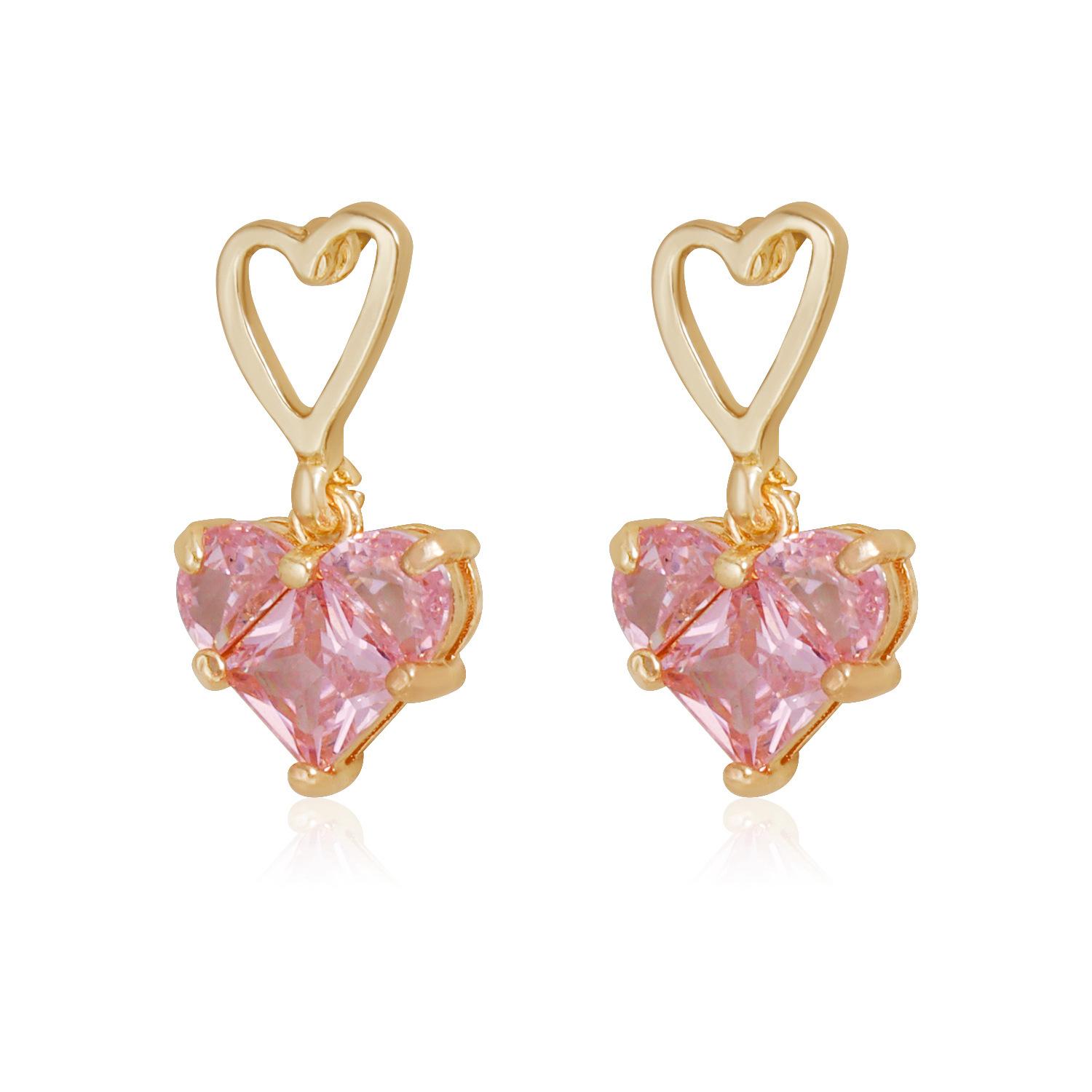 

Sweet, cool and gentle zircon love stud earrings, small, fresh and sweet ins style versatile earrings.