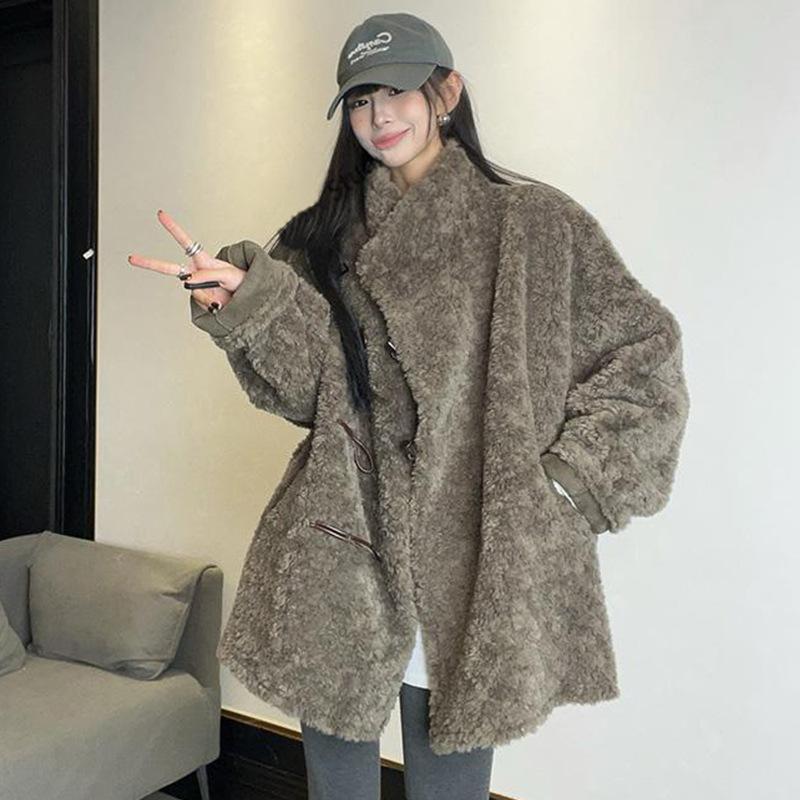 Winter Notting Hill double-sided wear imitation lamb wool suede horn buckle jacket women's winter loose tall fur integration