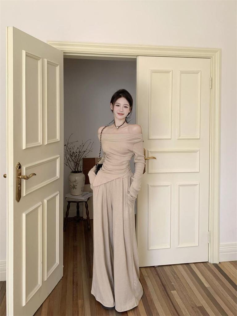 Women's Two-Piece Set: Tea-Colored One-Shoulder Irregular Top and Grey Wide-Leg Pants for Autumn