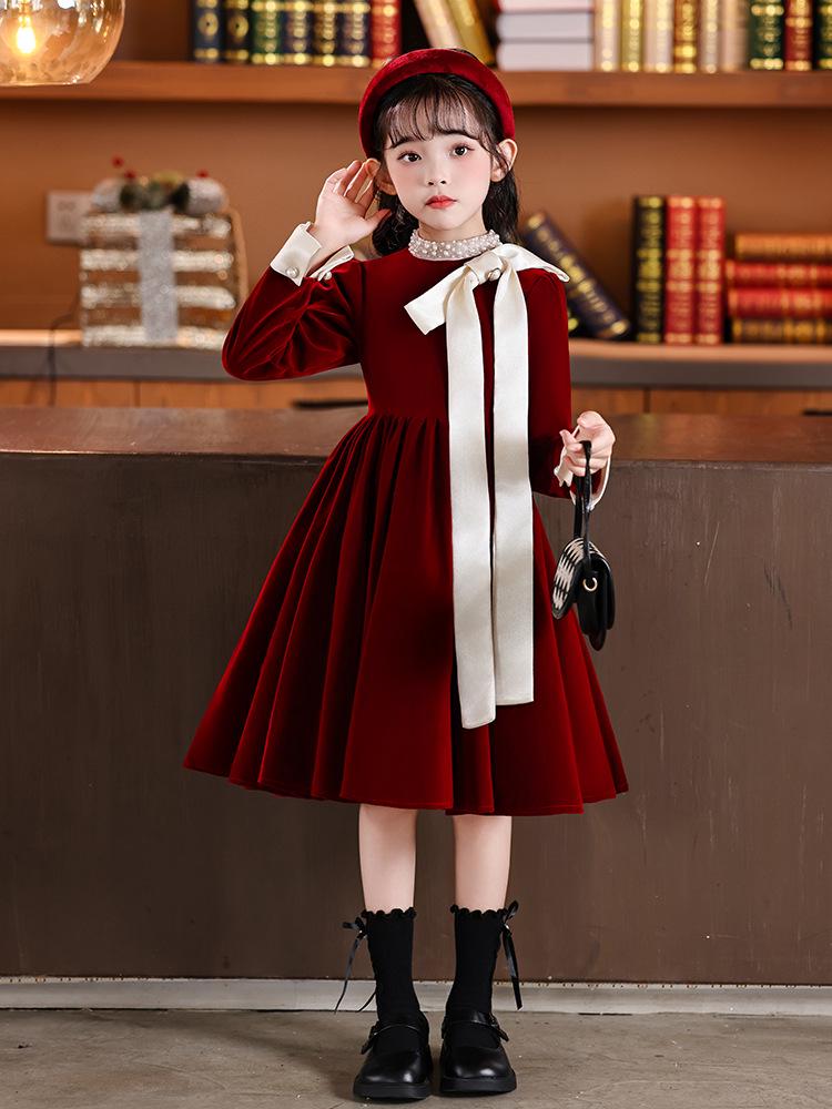 Autumn/Winter 2026 Girls' Exquisite Red Princess Dress - High-End Children's Fashion