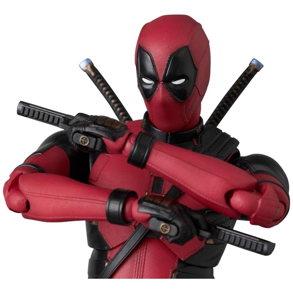 MEDICOM TOY MAFEX Deadpool and Wolverine Ver. Action Figure No.284 160mm Painted with Accessories