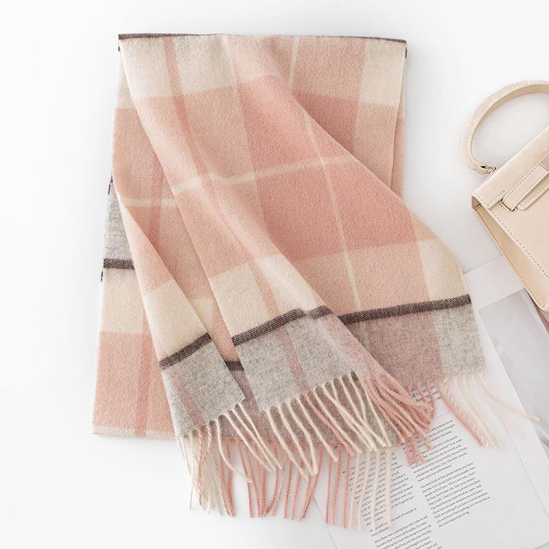 Light Luxury and High End Versatile Thickened Autumn and Winter Scarf Couple New Year Plaid Warm Scarf
