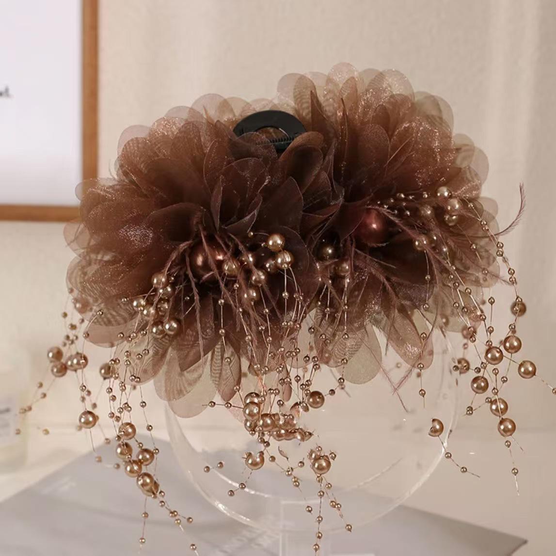 

Елегантна атласна чорна шпилька-бант для волосся зі стразами - жіночий аксесуар-краб