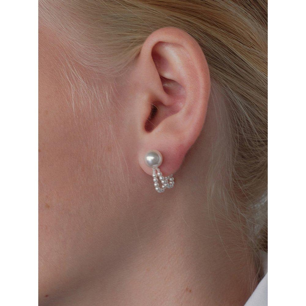 Moonlit Loops Pearl Earrings