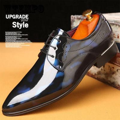 Helle Business-Anzüge für Herren, bunte Lederschuhe, Friseur, trendige Schuhe, neue Trauzeugenschuhe, Lackleder, Nachtclubs, britische spitze Schuhe