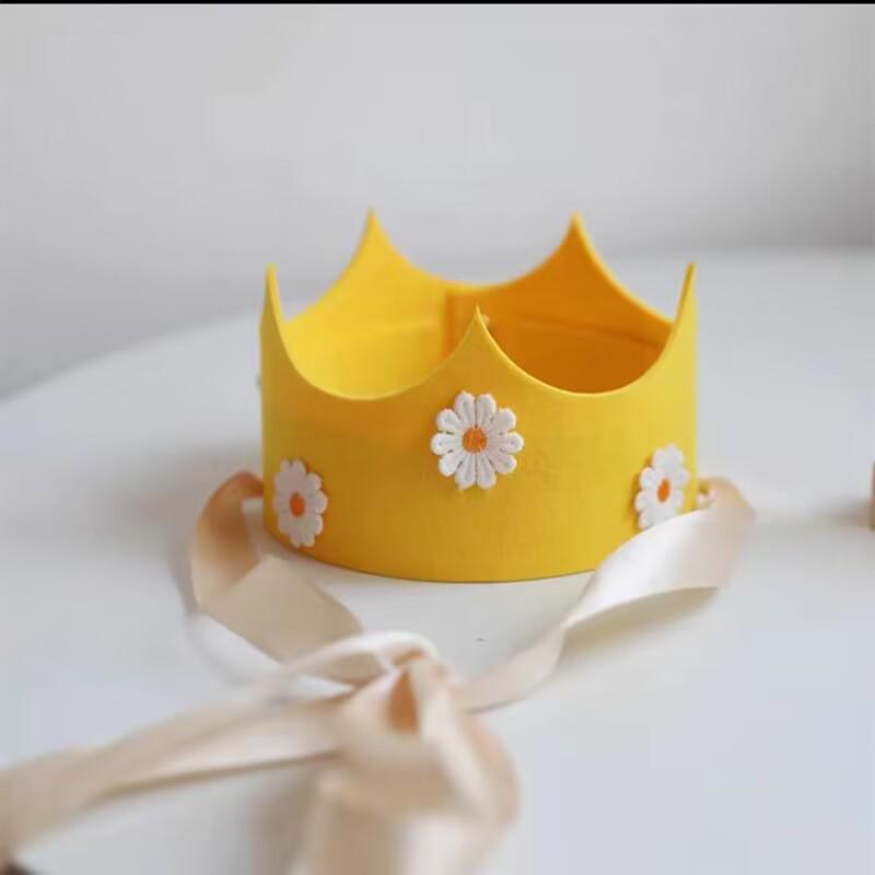 Daisy Felt Crown Hat for Children's First Birthday Party