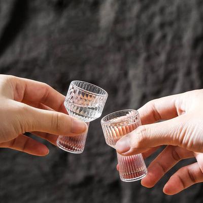2pcs Transparent Liquor Cup Iceberg Bottom Wine Glass Creative Baijiu Cup Drinkware Shot Glass Bar Exquisite Wine Glasses Cup