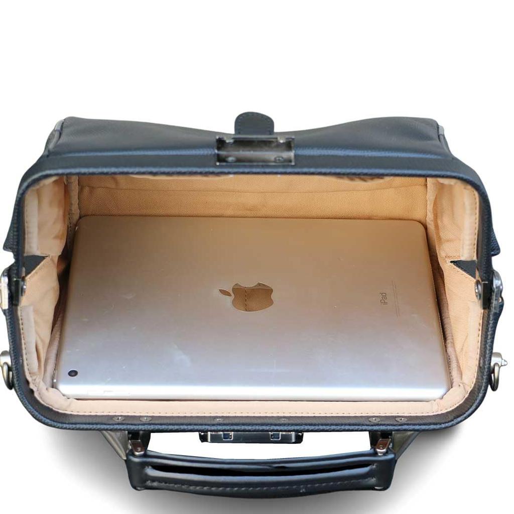 [YOUTA] LIZARD Toyooka Bag Dulles Bag, Made in Japan with Synthetic Leather, Horizontal, Chocolate, XS