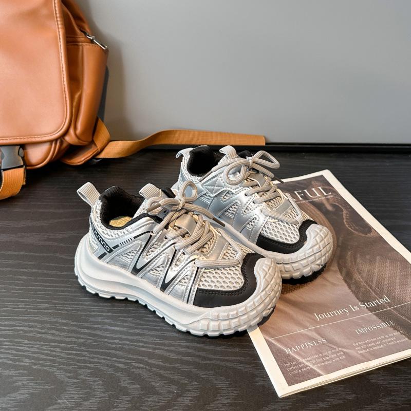Trendige Kinder-Frühjahr 2026 Laufschuhe mit weicher Sohle - Jungen-Reifensohle & Mädchen-Mesh-Sneaker