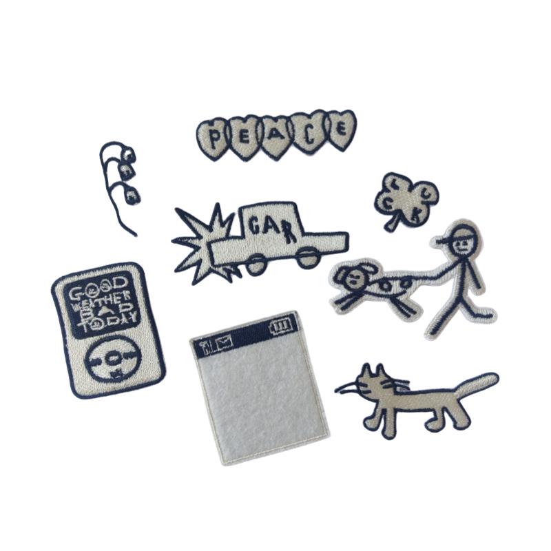 

Modern Korean Black & White Cartoon Embroidered Iron-on Patch for Clothing & Accessories