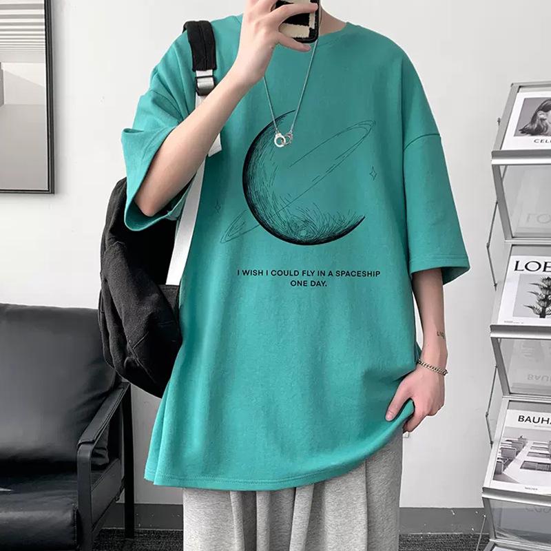 Ανδρικό Καλοκαιρινό T-shirt με Τύπωμα Κοντό Μανίκι - Χαλαρή Εφαρμογή, Στρογγυλή Λαιμόκοψη, Μοντέρνο Σχέδιο