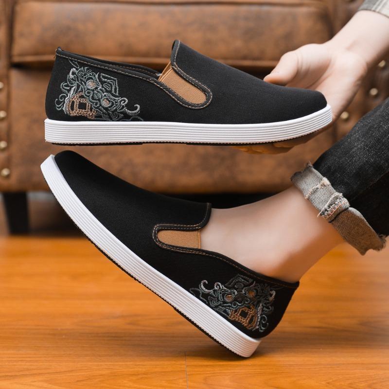 Men's shoes Guochao Pixiu cloth shoes breathable lazy one pedal fashion soft-soled casual shoes