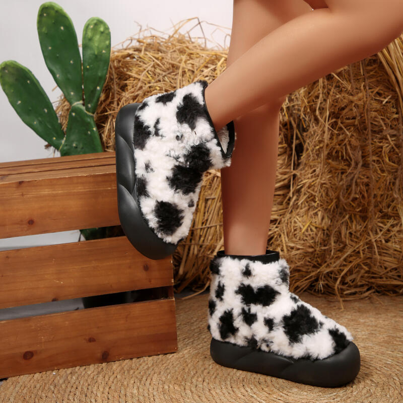 Fashion Warm Short Plush Cute Thick Bottom Snow Boots Women 2025 Winter Mix Color Leopard Platform Ankle Boots Brand Fluffy Fur Shoes