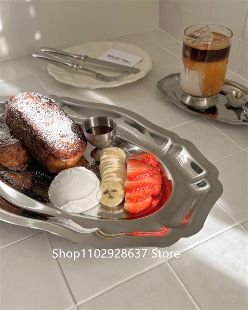 Vassoio Ovale in Acciaio Inossidabile Retrò Francese Piatto per Snack Dessert Frutta Piatto Ovale con Pizzo Retrò Contenitore per Gioielli, gioielli, Cosmetici