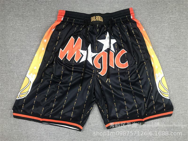 Pantaloni con zip e maglia ricamata Just Don Magic Team