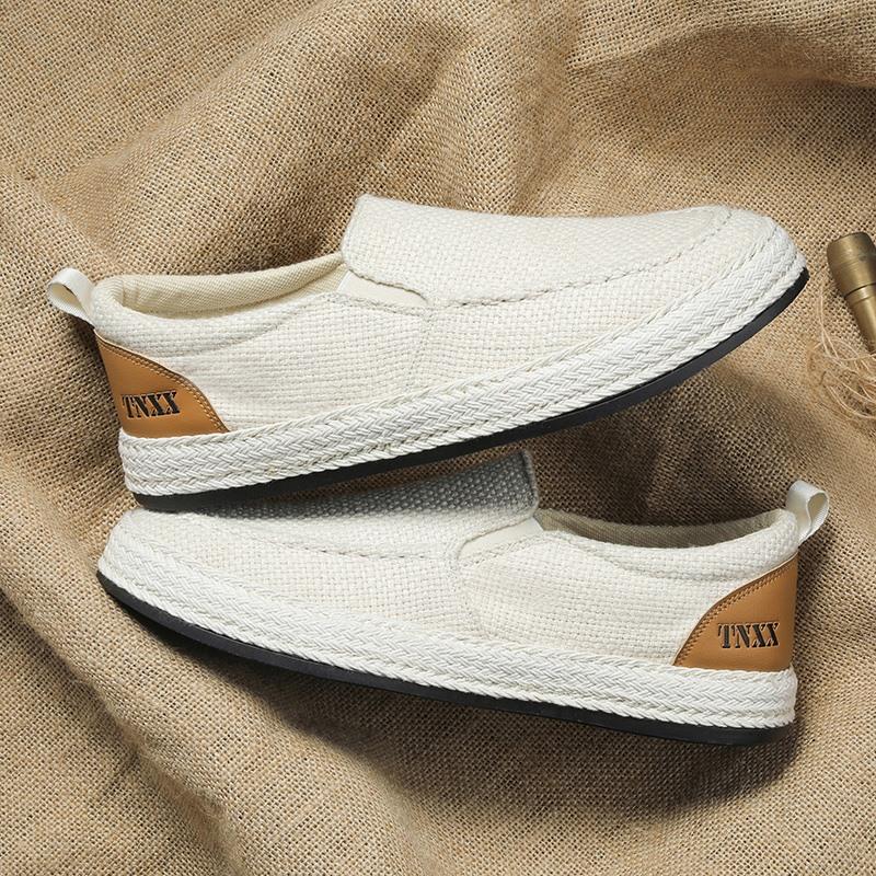 New Fashion Men Canvas Shoes White Sneakers Men Black Shoes Outdoor Walking Shoes Mesh Breathable Men Casual Sport Shoes