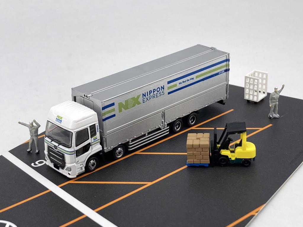TOMYTEC Kolekce nákladních vozů Kolekce nákladních vozů Logistics Site Wing Van Set E NX Nippon Express Diorama Supplies 329596