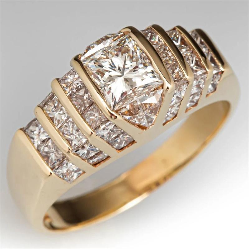 Elegant Sparkling Synthetic Zirconia Design Golden Plated Engagement Ring for Women Gorgeous Fashion Bridal Wedding Jewelry Gift
