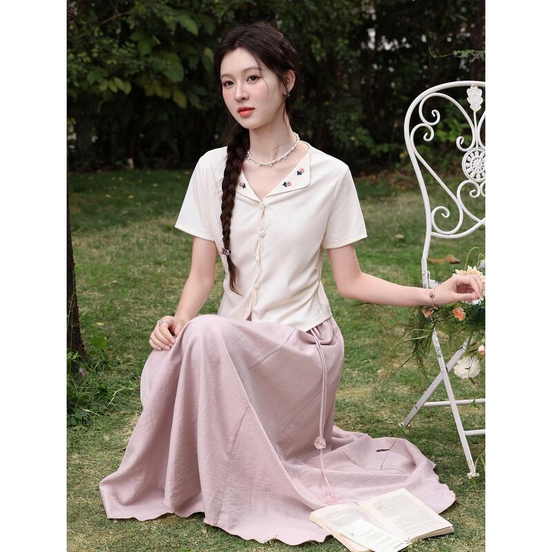 

Women s Flowy A-line Long Skirt M