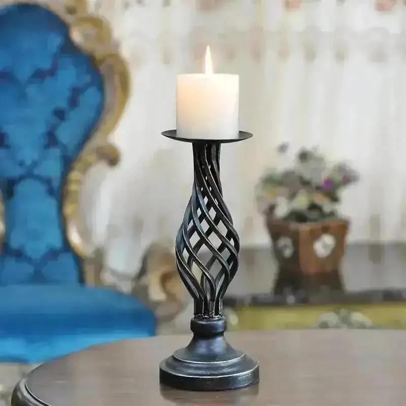 European-style American Cafe Candle Holder Wedding Candlelight Dinner Props Table Decorations Retro Candlestick Decoration