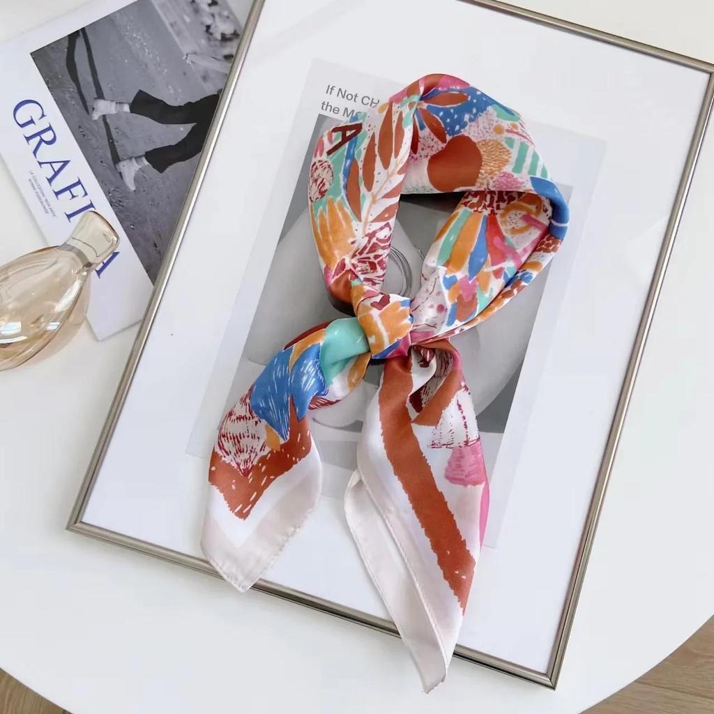 New Small Square Scarf Retro Three-dimensional Printing Silk Scarf Decoration Simulation Silk Scarf Headscarf Multi-purpose