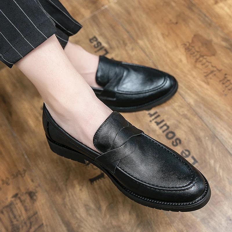 Men's Fashion Casual Loafers Comfortable Flat Soft Sole Leather High Quality Style Men's Business Date Loafers Driving Shoes