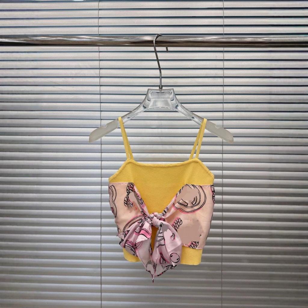 2026 Summer Silk Scarf Patchwork Knit Sleeveless Camisole: Slimming, Versatile Top